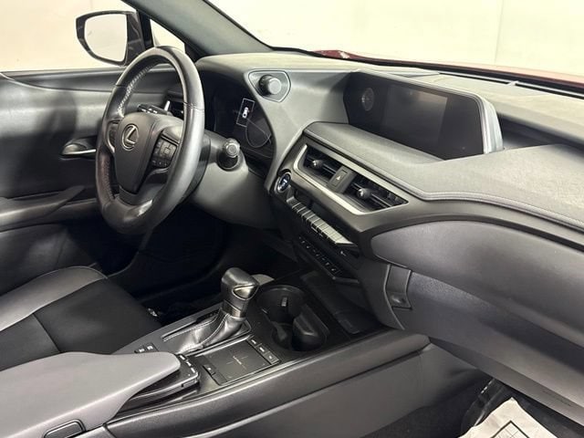 2019 Lexus UX Hybrid 250h - Photo 34