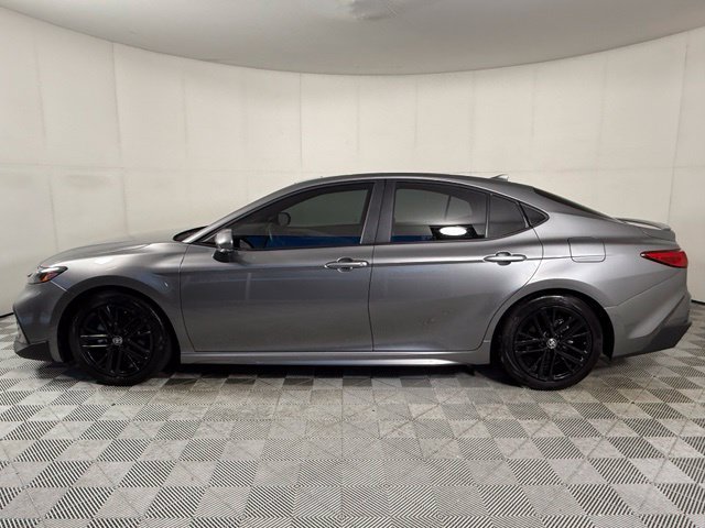 Used 2026 Toyota Camry SE Sedan