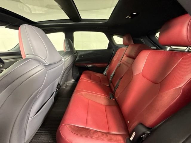 2023 Lexus RX Hybrid 500h - Photo 28