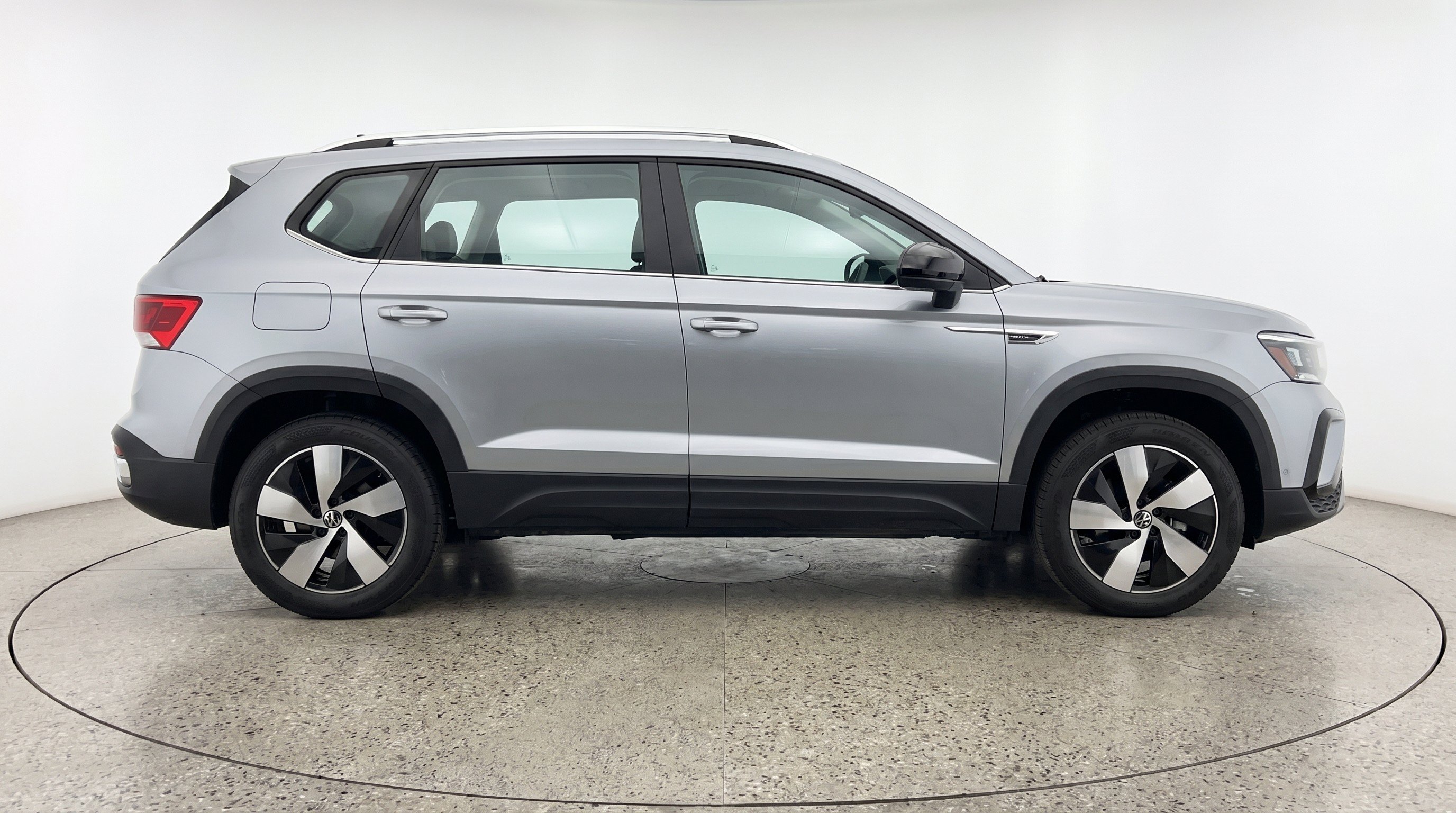 Thumbnail: 2026 Volkswagen Taos - 10