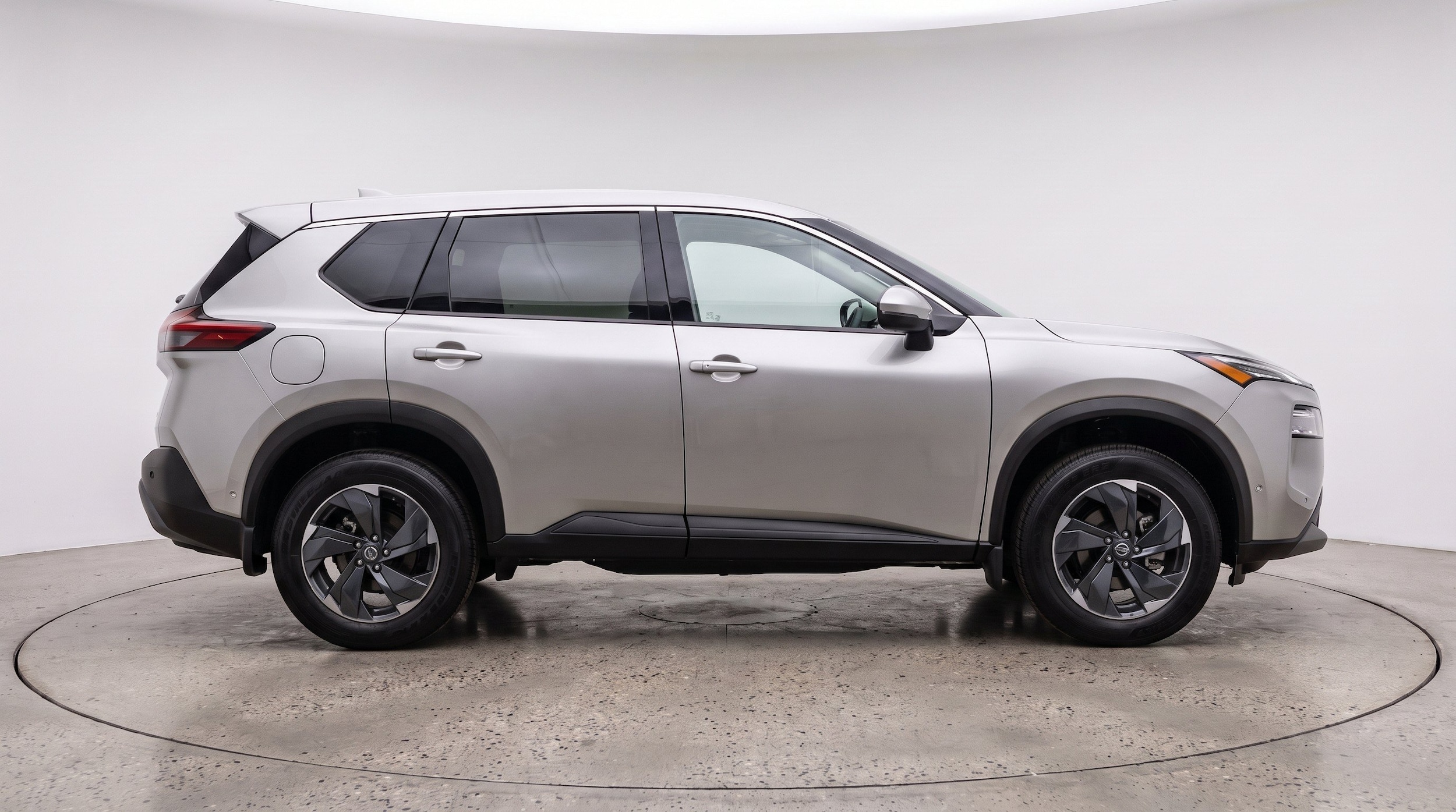 Thumbnail: 2025 Nissan Rogue - 10