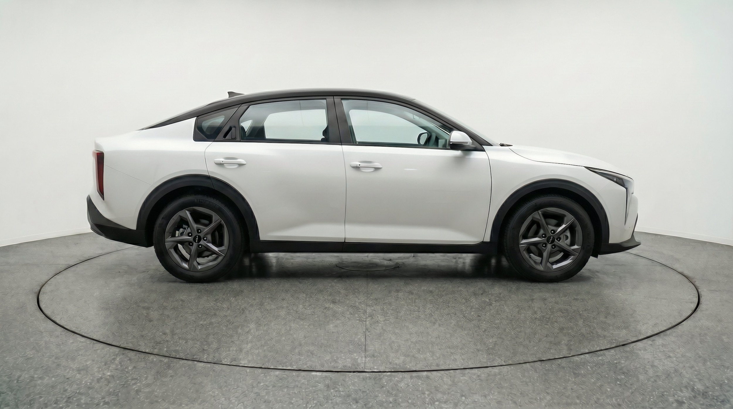 Thumbnail: 2026 Kia K4 - 10