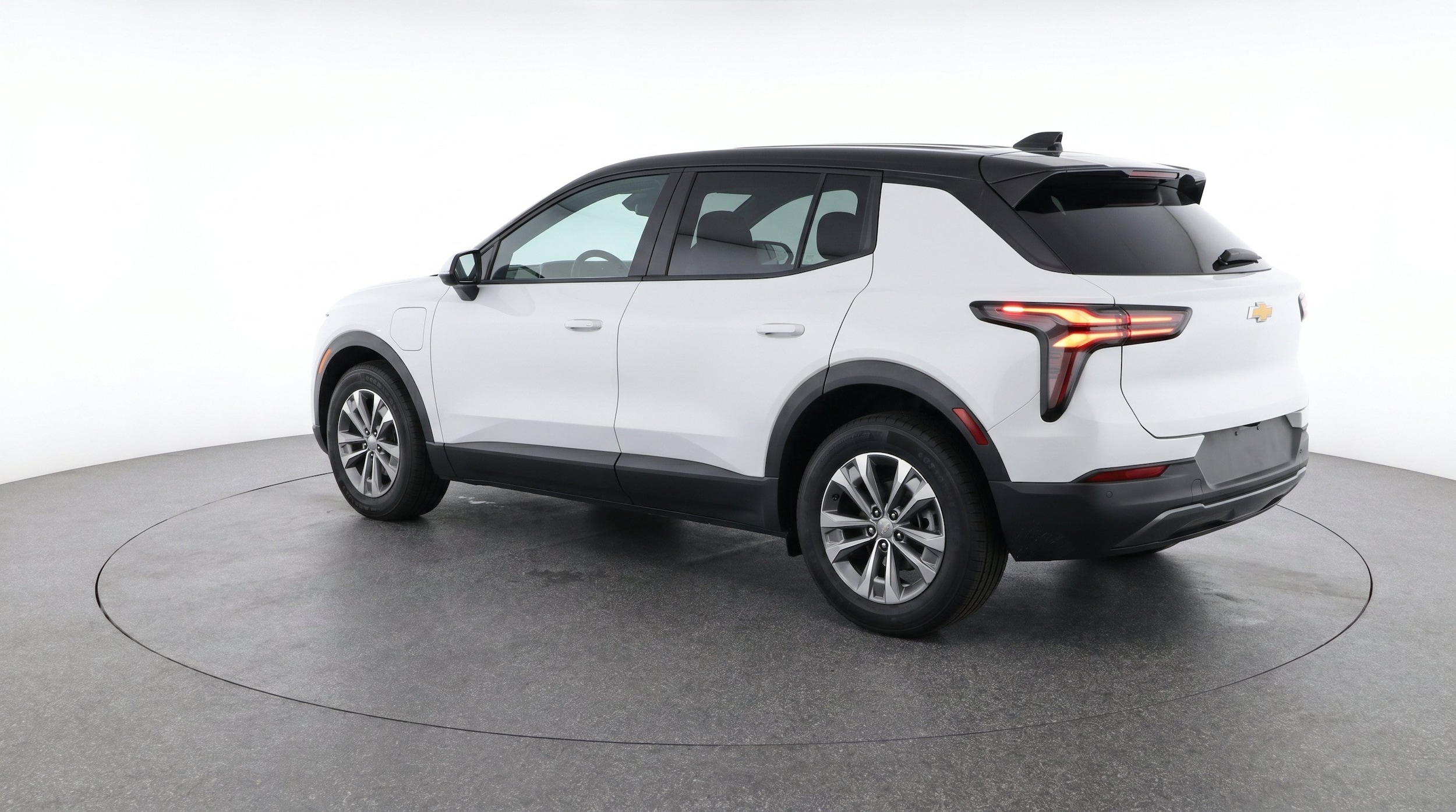 Thumbnail: 2025 Chevrolet Equinox - 6
