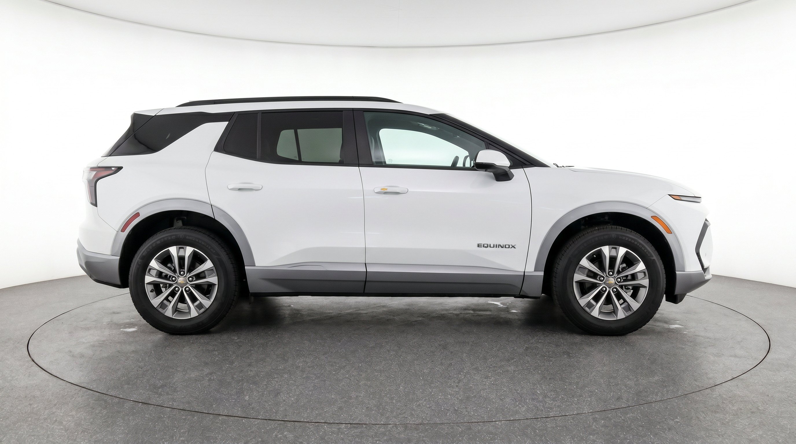 Thumbnail: 2025 Chevrolet Equinox - 10