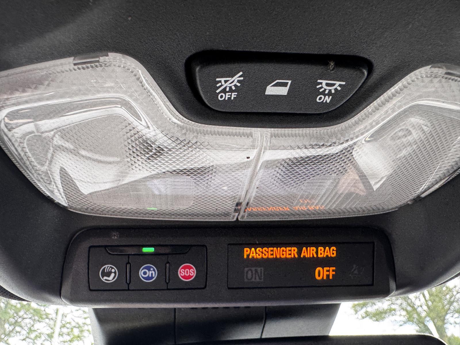 2024 Chevrolet Colorado LT - Photo 35