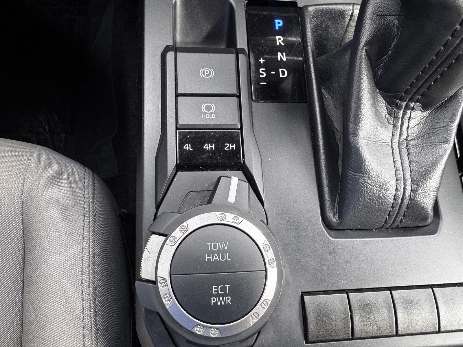 2024 Toyota Tacoma SR5 - Photo 26