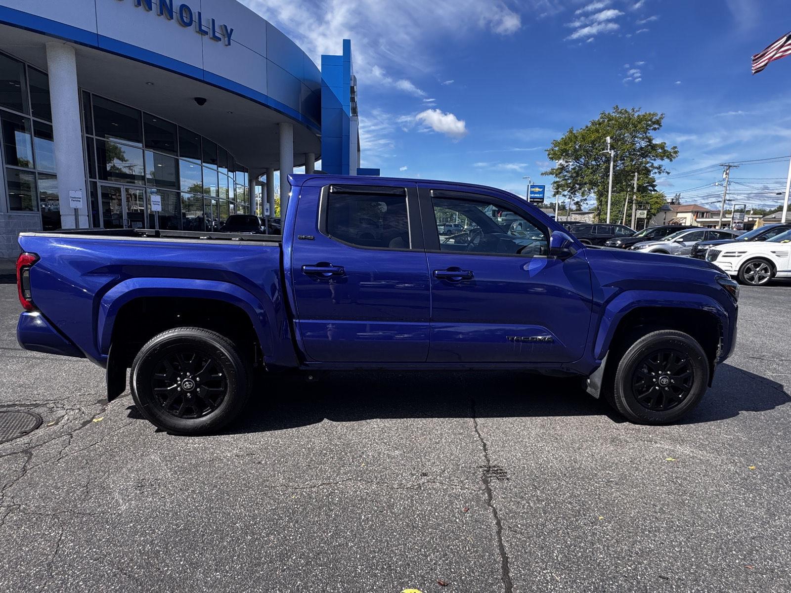 2024 Toyota Tacoma SR5 - Photo 8