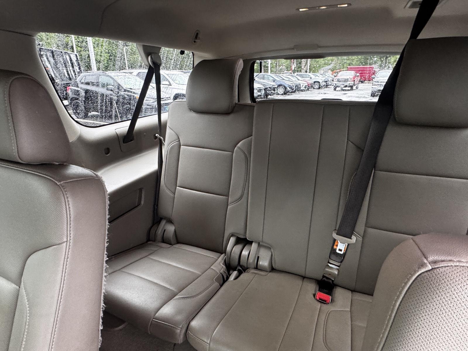 2020 Chevrolet Suburban Premier - Photo 14