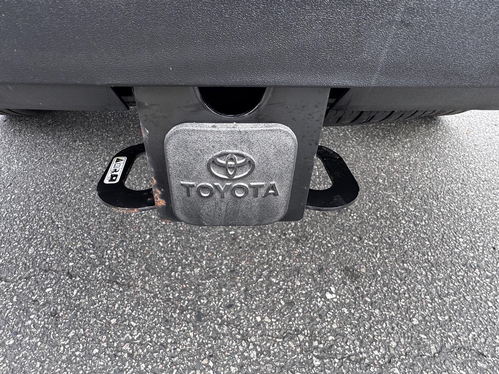 2024 Toyota Tacoma SR5 - Photo 11