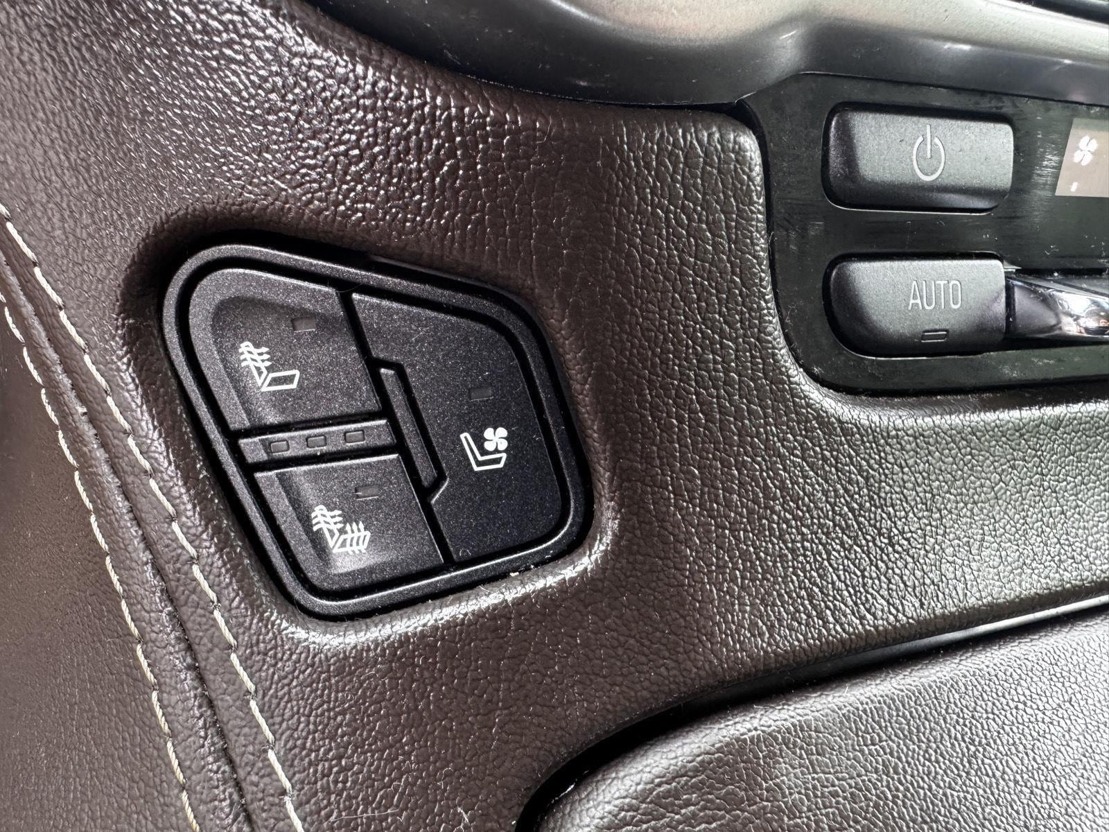 2020 Chevrolet Suburban Premier - Photo 32