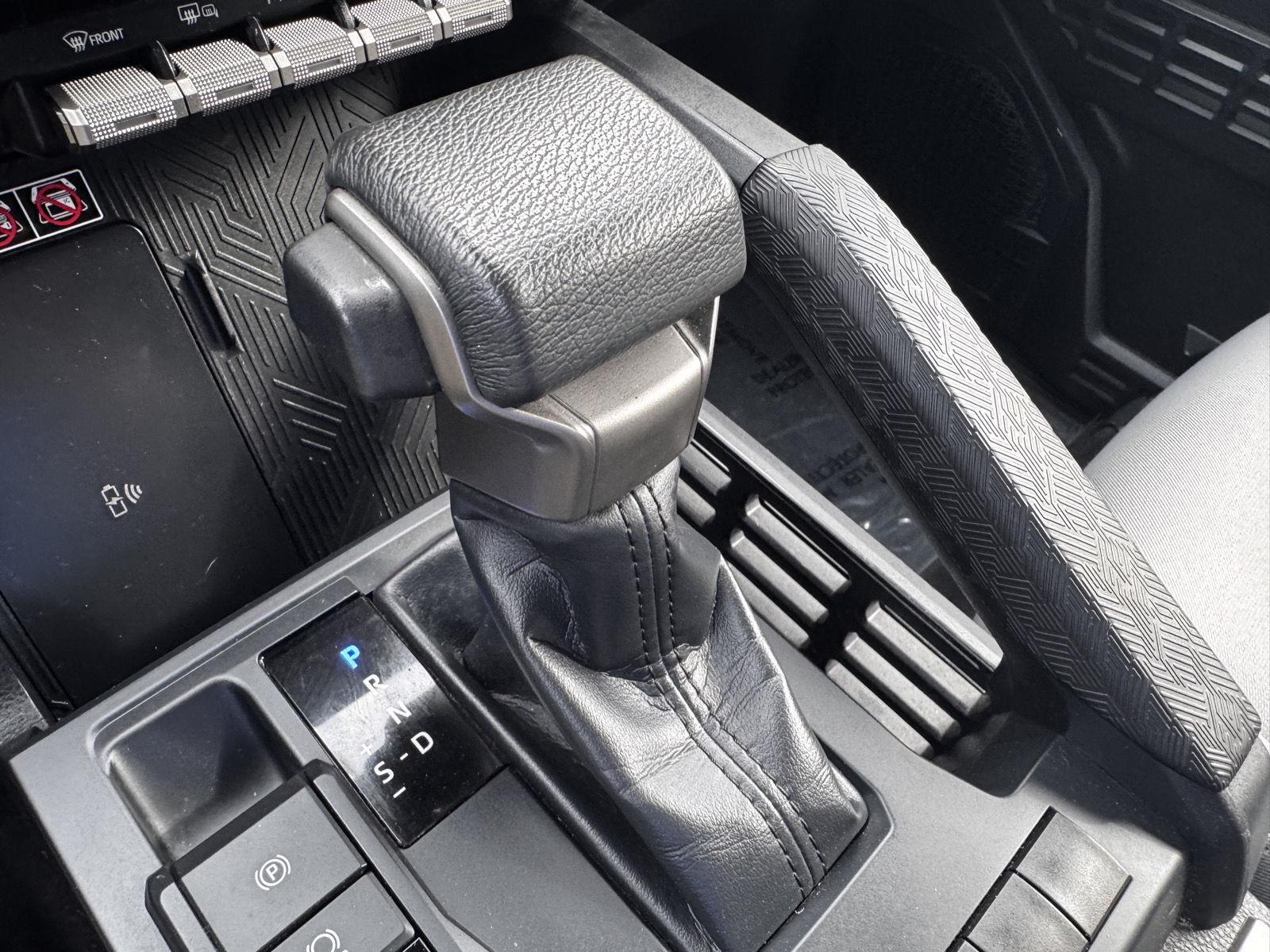 2024 Toyota Tacoma SR5 - Photo 25