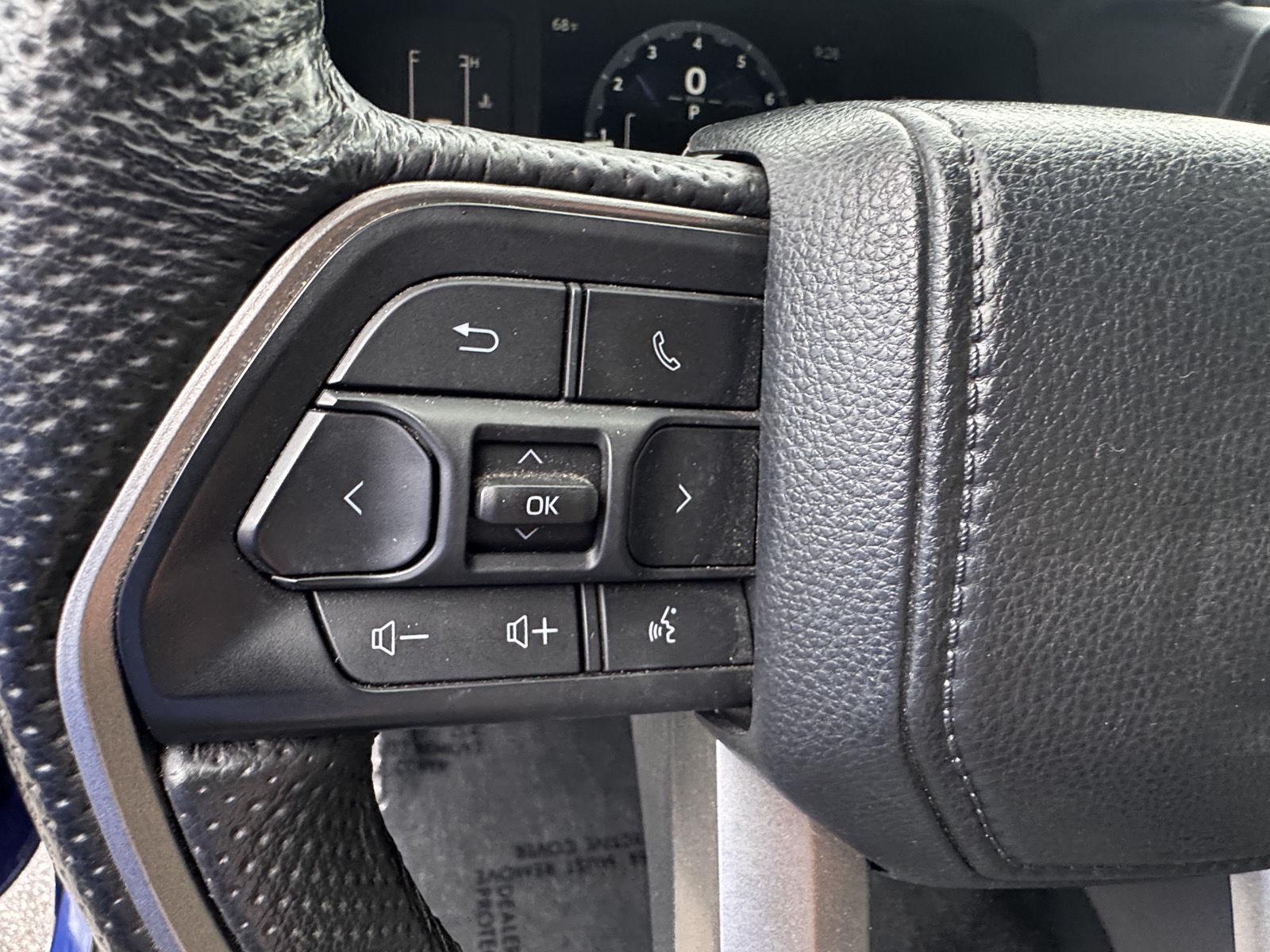 2024 Toyota Tacoma SR5 - Photo 18