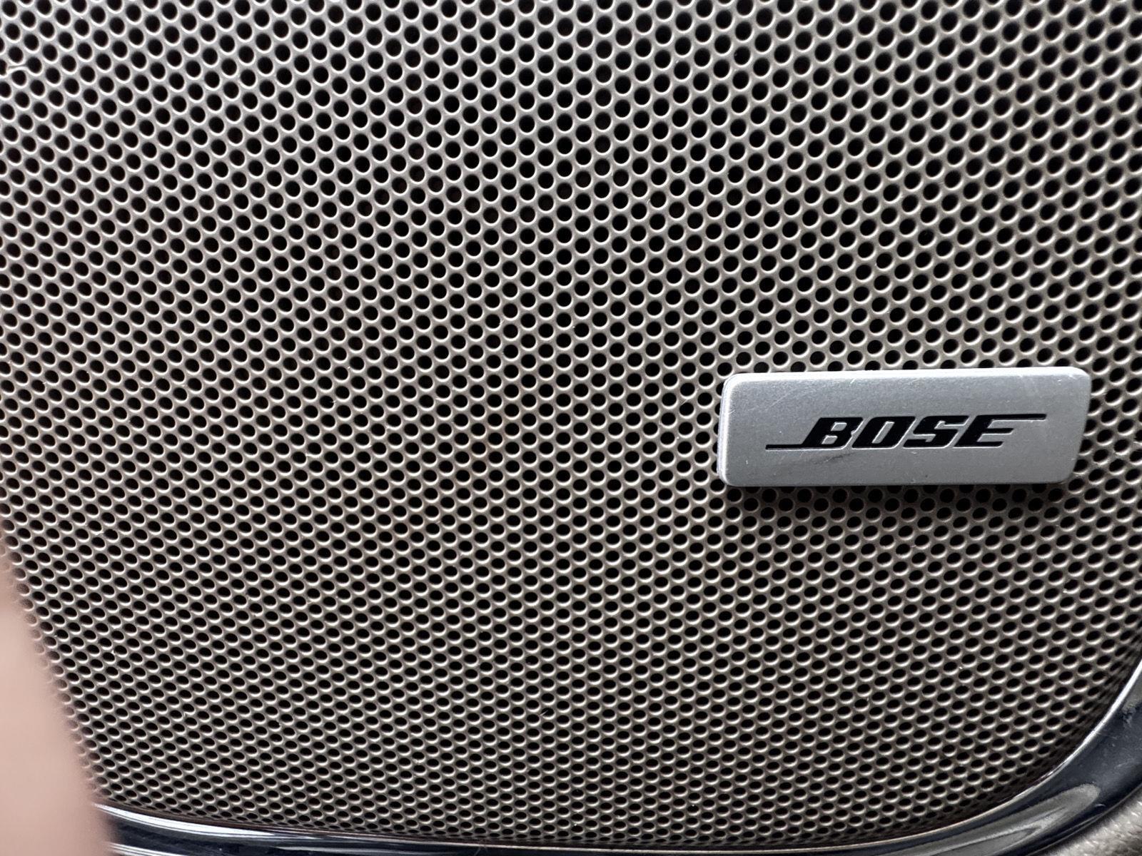 2020 Chevrolet Suburban Premier - Photo 19