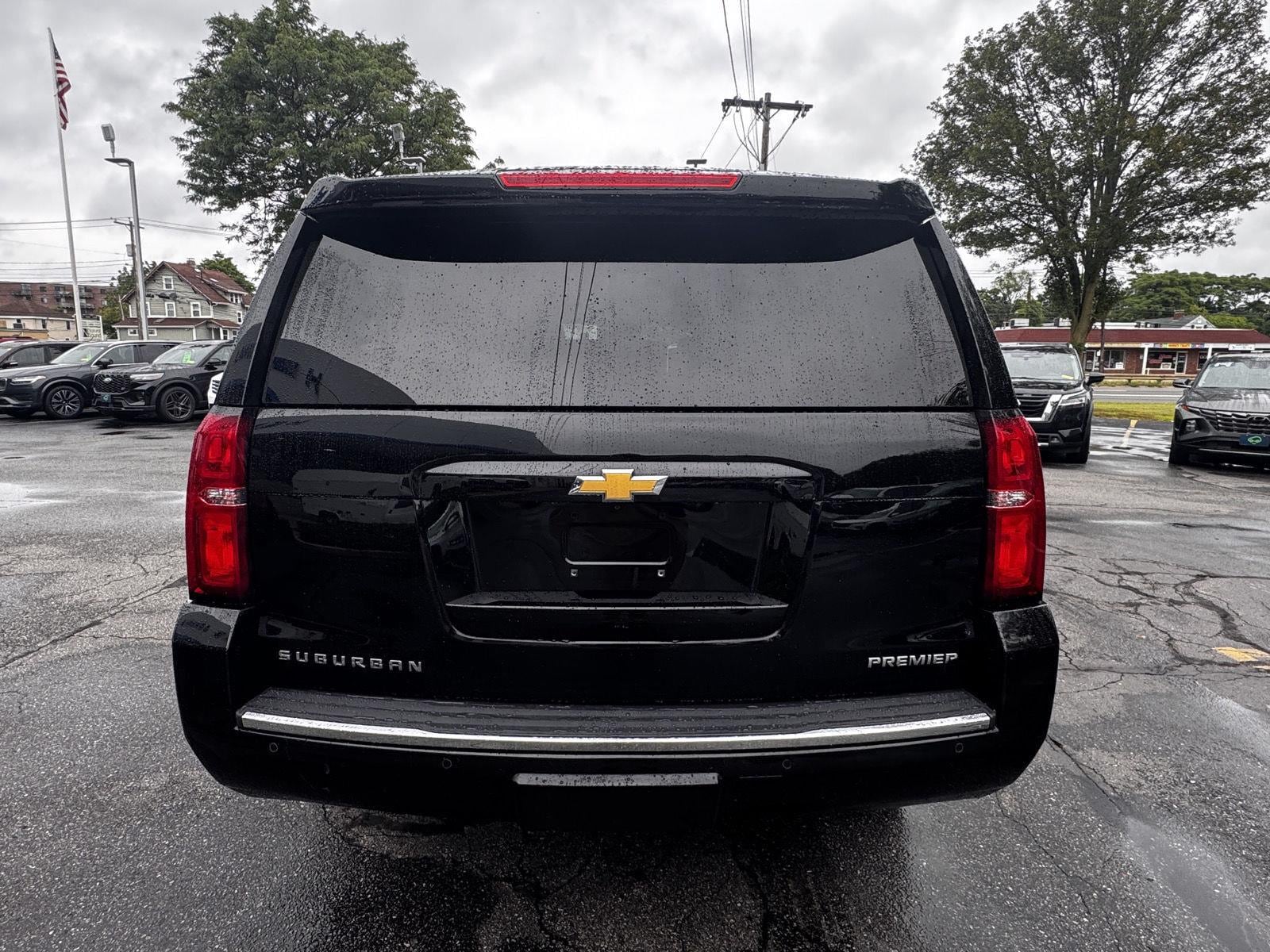 2020 Chevrolet Suburban Premier - Photo 6