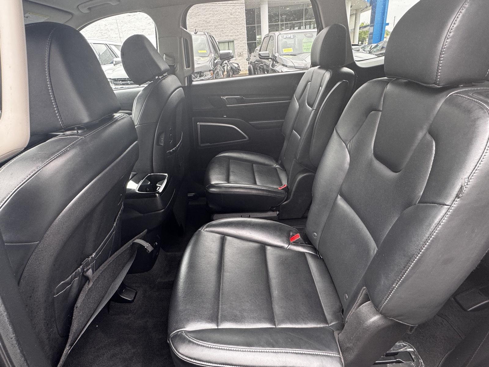 2023 Kia Telluride S - Photo 11