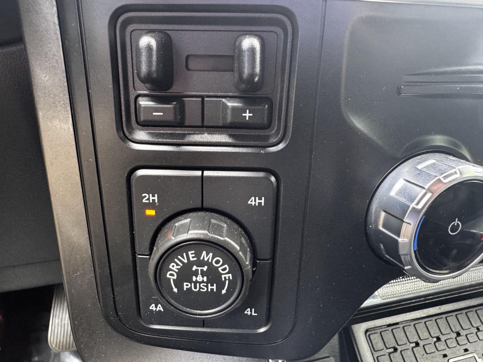 2023 Ford F-150 Lariat - Photo 30