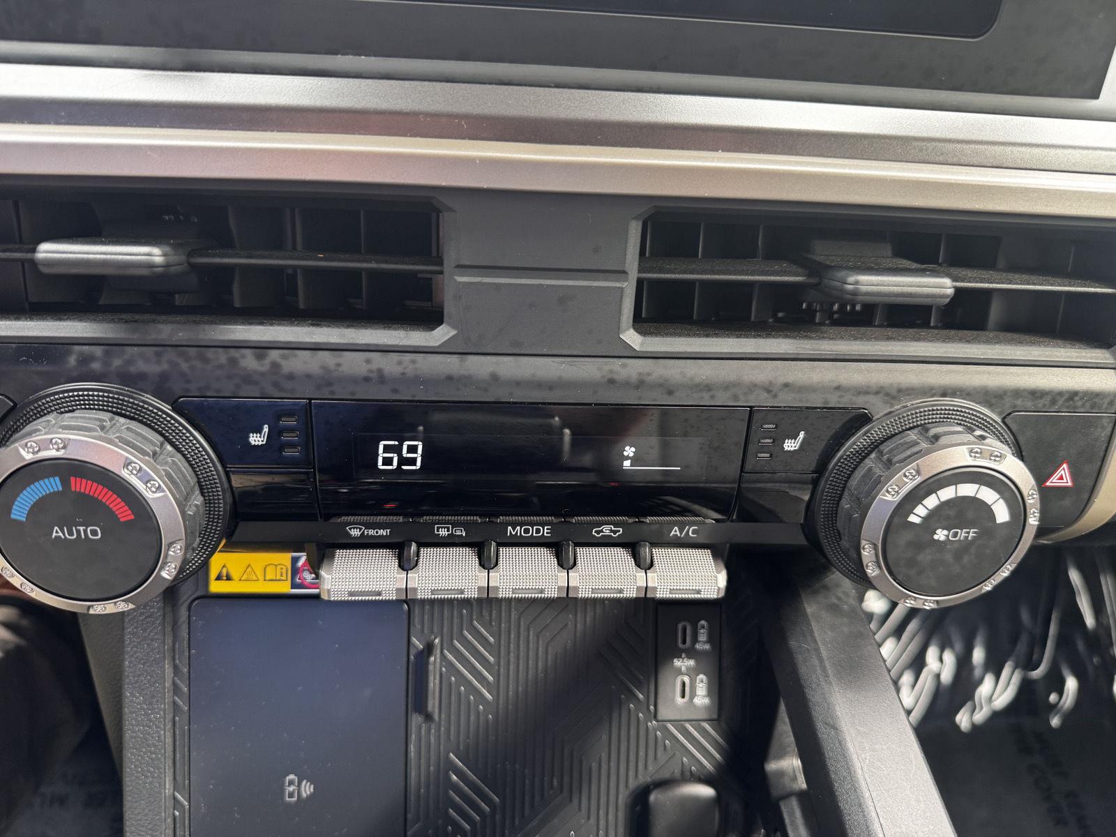 2024 Toyota Tacoma SR5 - Photo 23