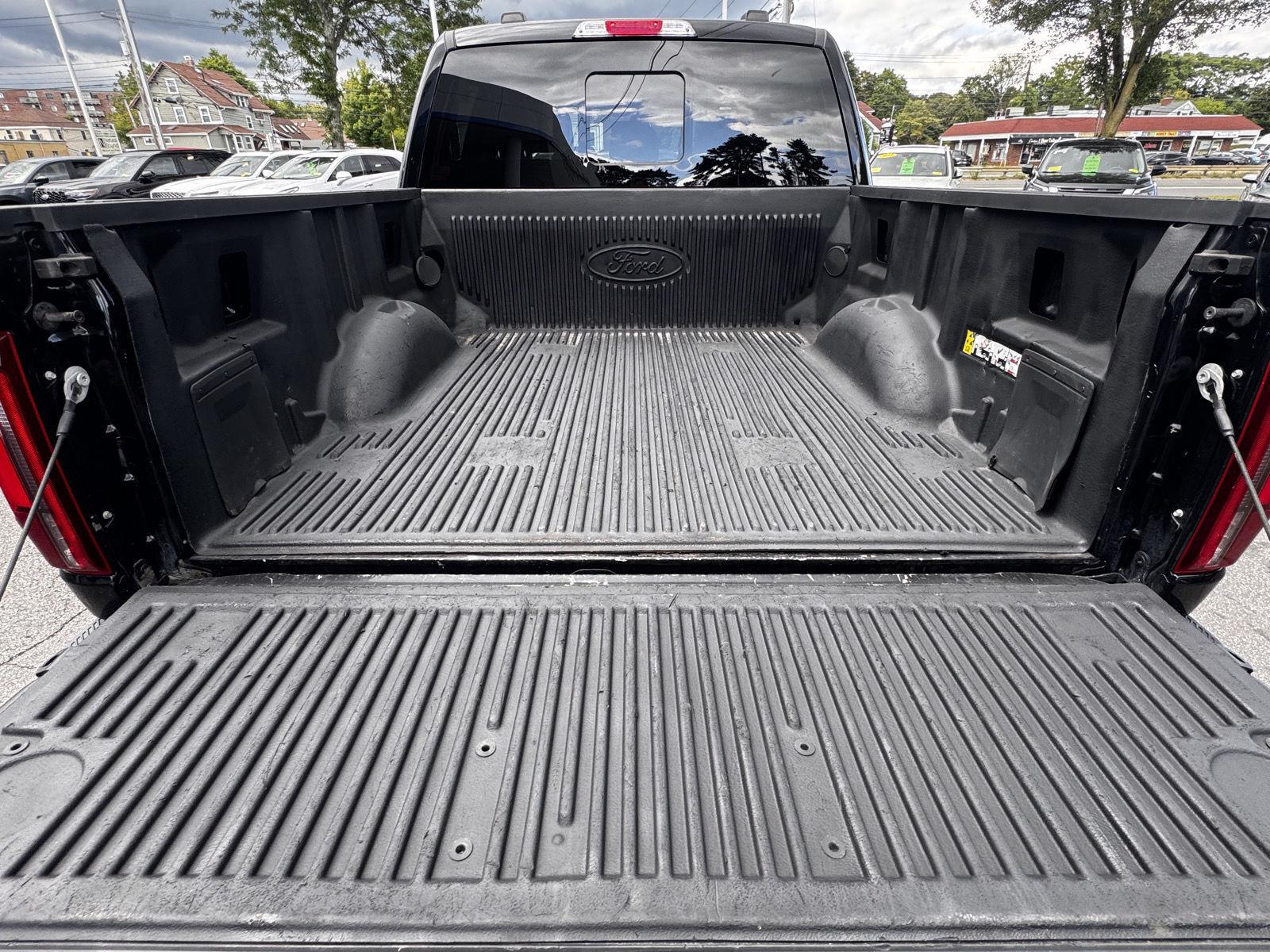 2024 Ford F-150 Lariat - Photo 13