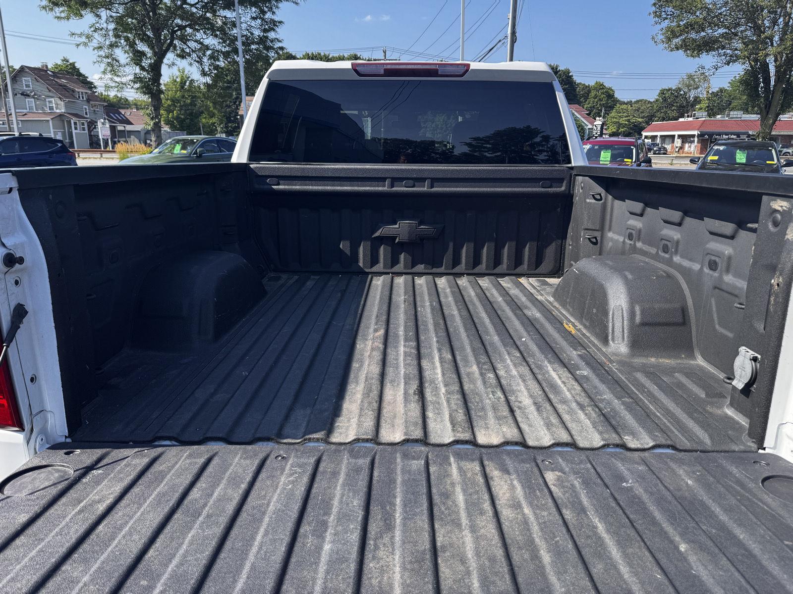 2022 Chevrolet Silverado 1500 Custom - Photo 10