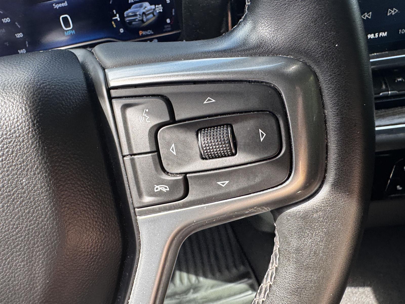 2023 Chevrolet Silverado 1500 LT - Photo 23