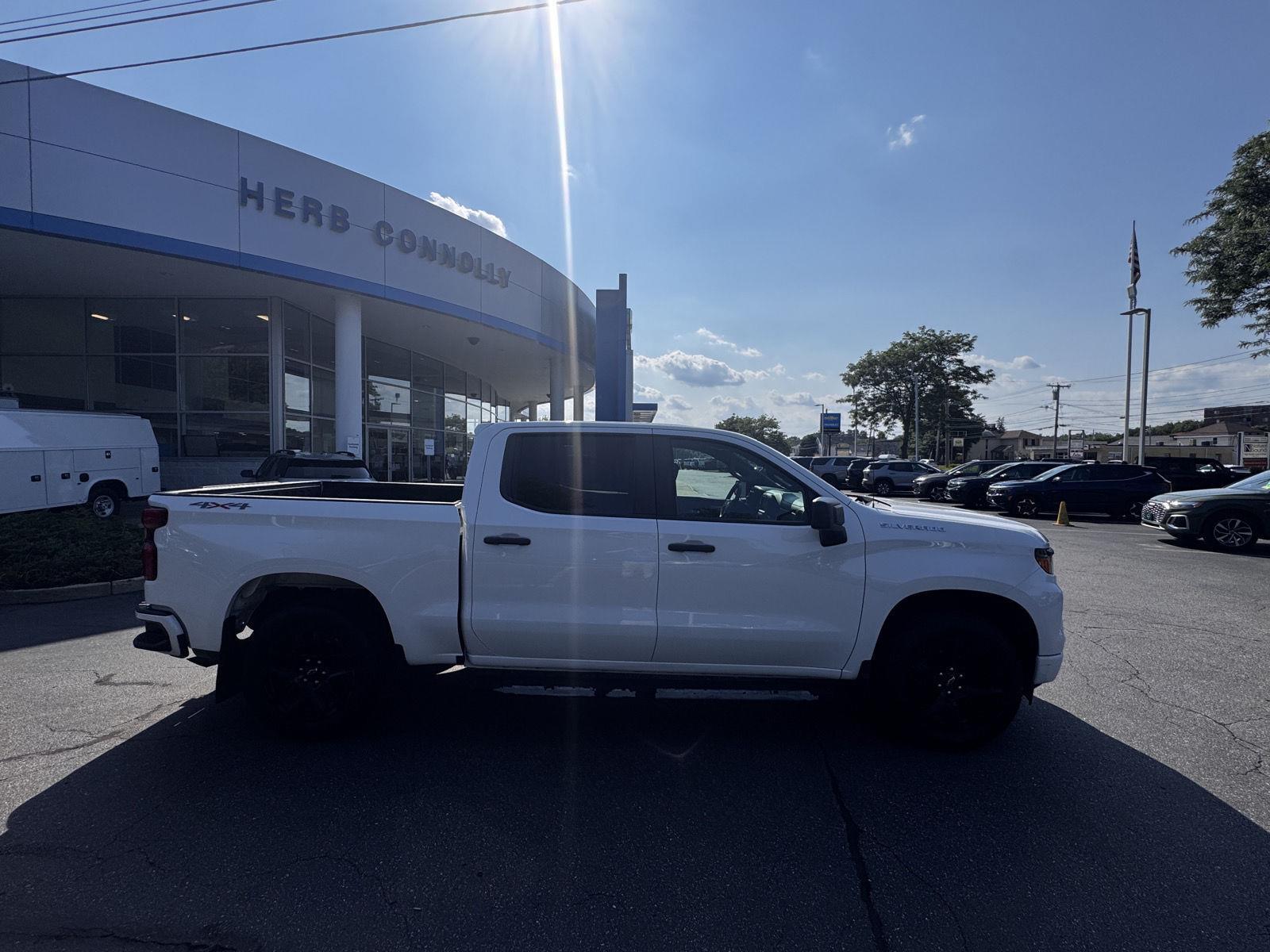 2022 Chevrolet Silverado 1500 Custom - Photo 8