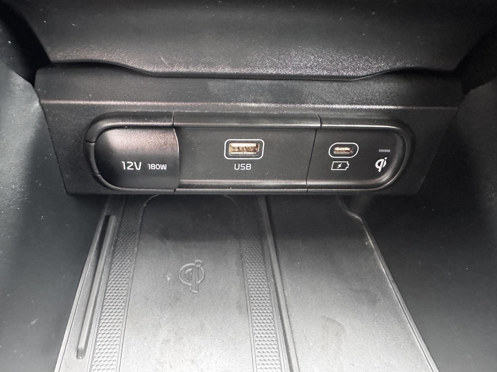 2023 Kia Telluride S - Photo 23