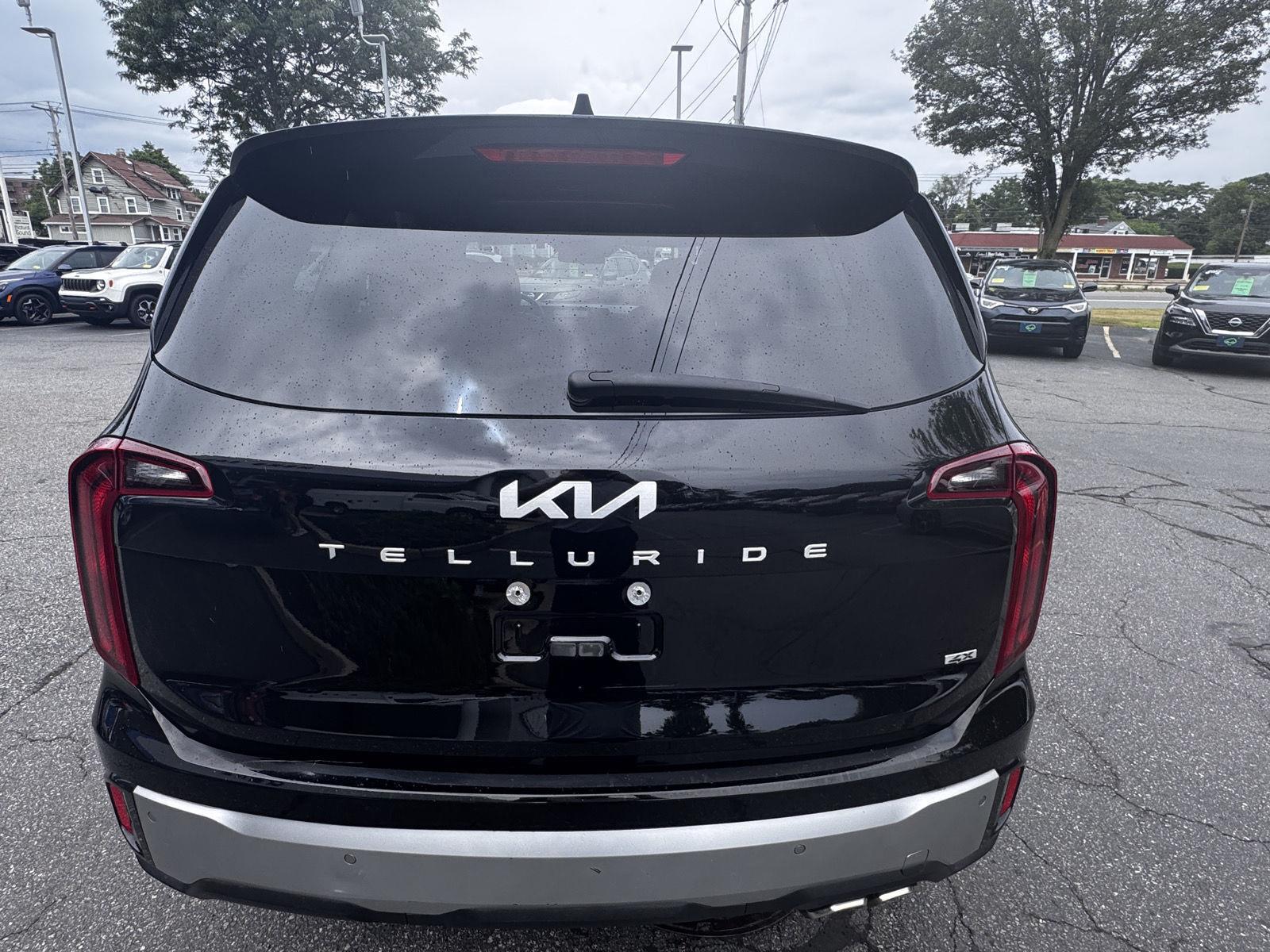 2023 Kia Telluride S - Photo 6