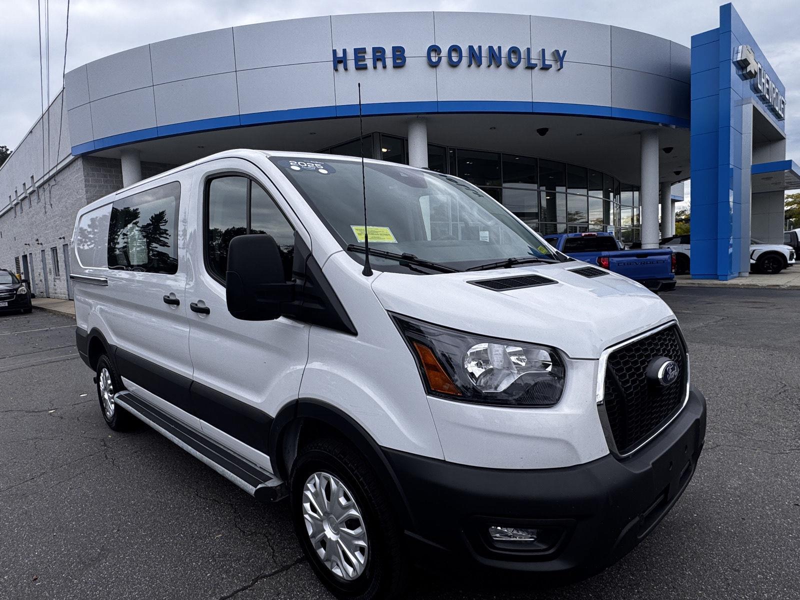  Ford Transit-250 Cargo Van