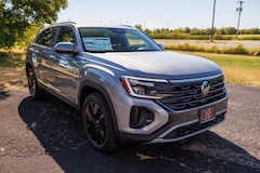 2026 Volkswagen Atlas Cross Sport SE w/Technology SUV