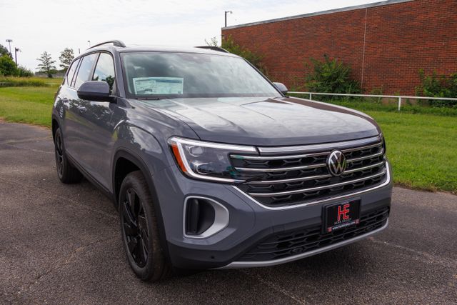 2026 Volkswagen Atlas SE w/Technology SUV