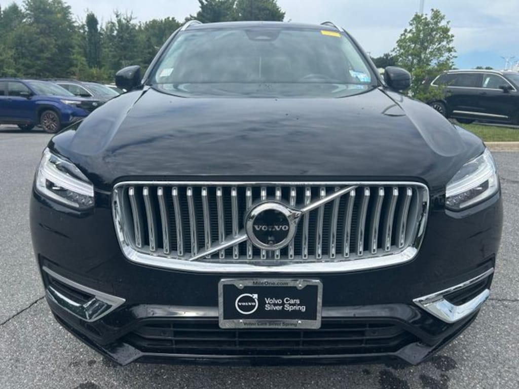 Certified 2025 Volvo XC90 plug-in hybrid T8 Plus 7-Seater SUV