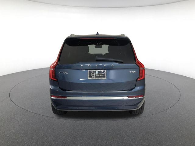 2026 Volvo XC90 Plus - Photo 6