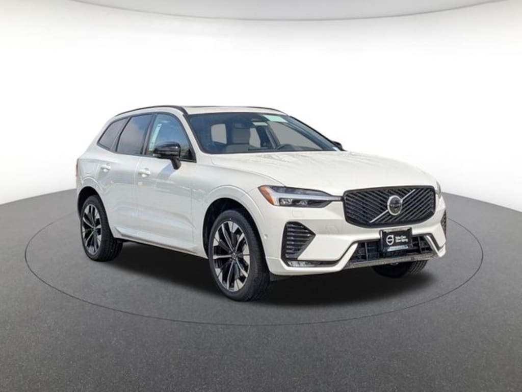 New 2026 Volvo XC60 B5 Plus SUV