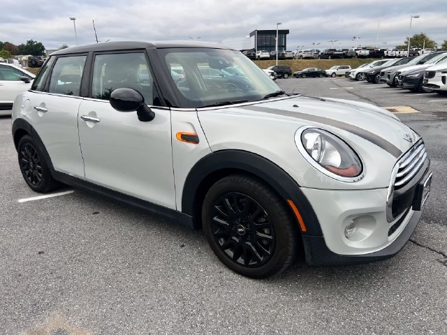 2015 MINI Cooper Hardtop 4 Door