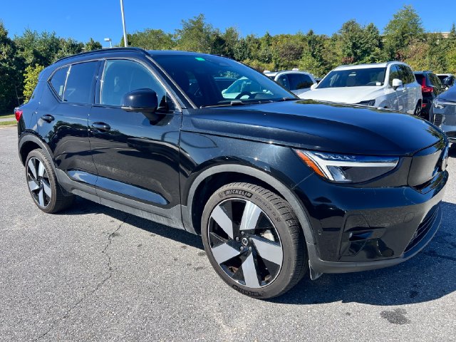  Volvo XC40 Recharge Pure Electric