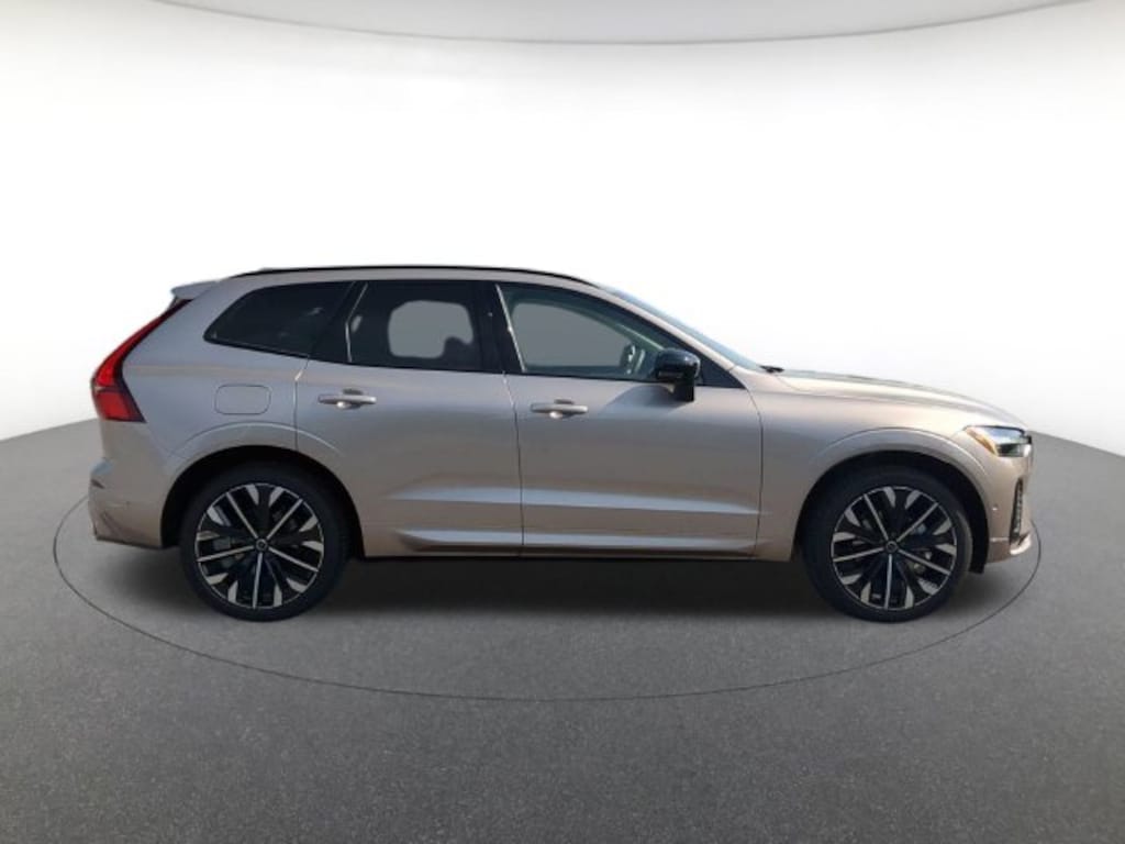 New 2027 Volvo XC60 B5 Ultra SUV