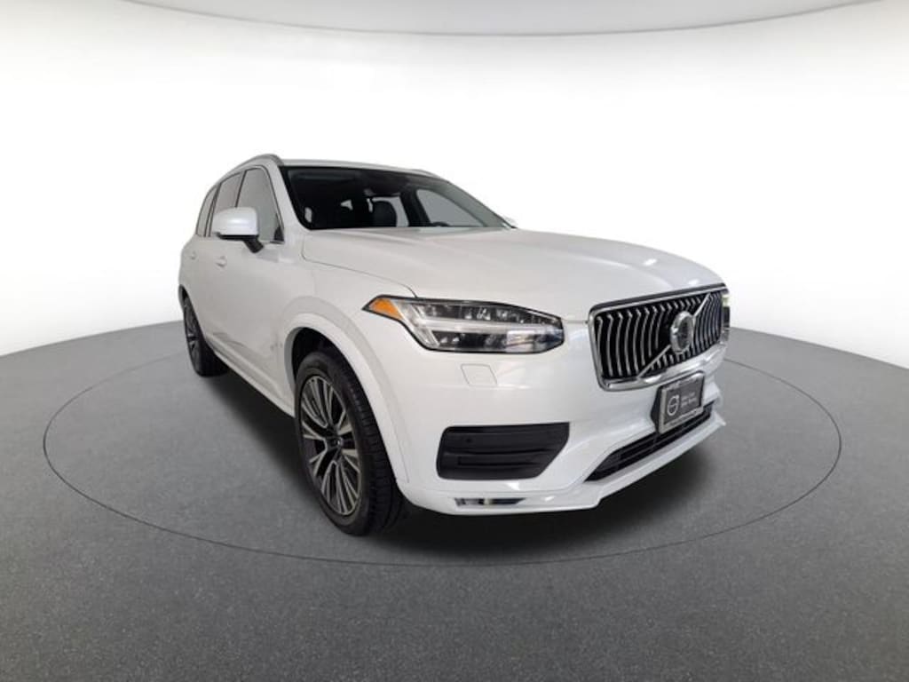 Used 2022 Volvo XC90 T6 AWD Momentum 7 Seater SUV