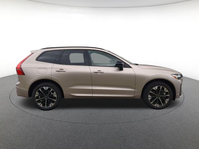 New 2026 Volvo XC60 plug-in hybrid T8 Plus SUV