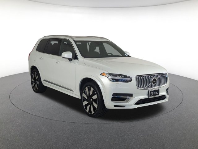 Certified 2025 Volvo XC90 Plug-In Hybrid T8 Plus SUV