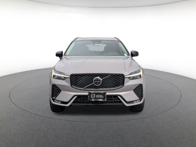 New 2026 Volvo XC60 B5 Plus SUV