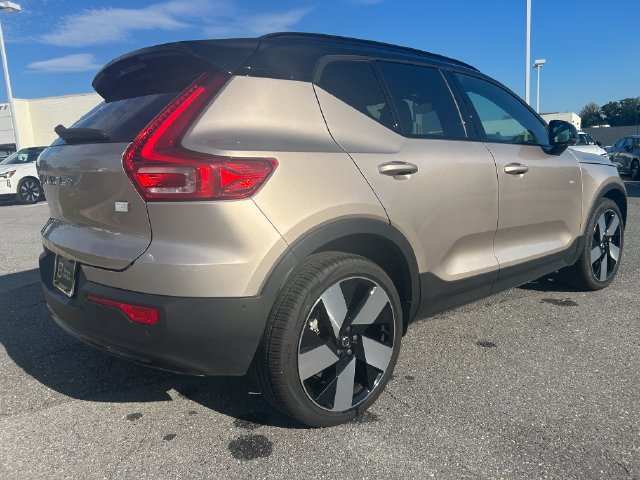 Certified 2023 Volvo XC40 Recharge Pure Electric Plus SUV