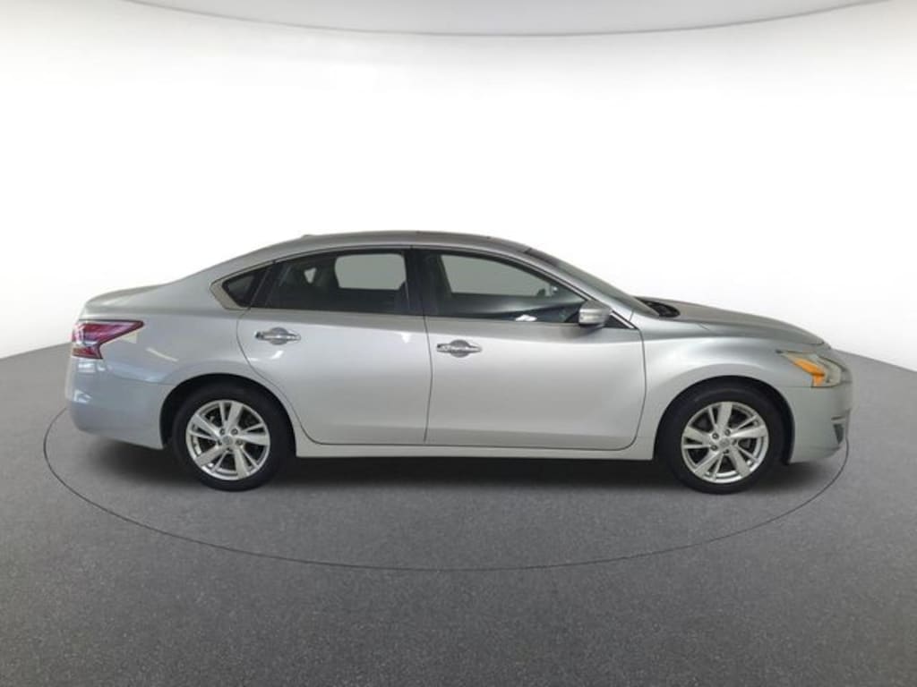 Used 2013 Nissan Altima 2.5 Sedan