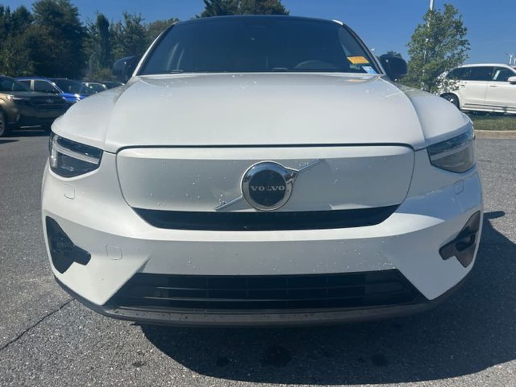 Certified 2023 Volvo C40 Recharge Pure Electric Twin Ultimate SUV