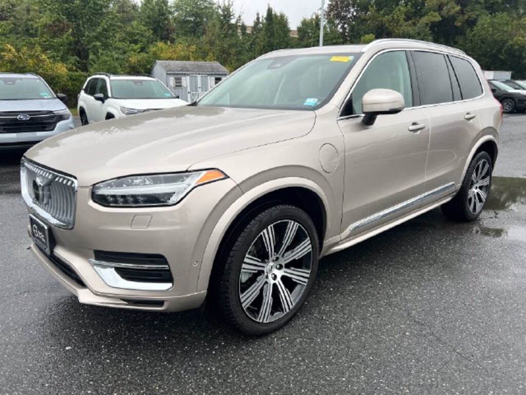 Used 2024 Volvo XC90 plug-in hybrid T8 Ultimate Bright 7-Seater SUV
