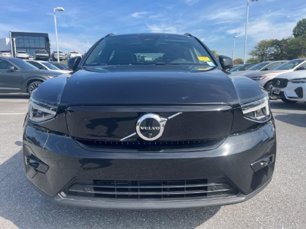Certified 2023 Volvo XC40 Recharge Pure Electric Ultimate SUV