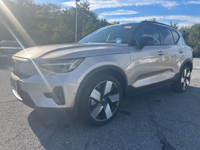 Certified 2023 Volvo XC40 Recharge Pure Electric Plus SUV