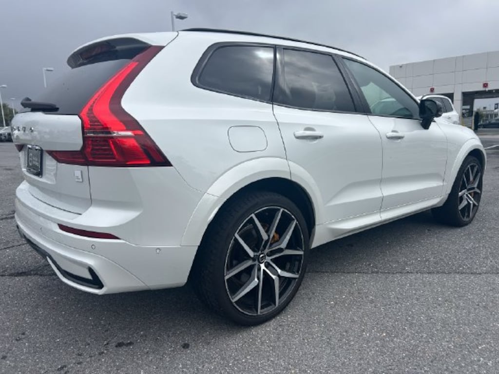 Certified 2024 Volvo XC60 plug-in hybrid T8 Polestar Engineered SUV