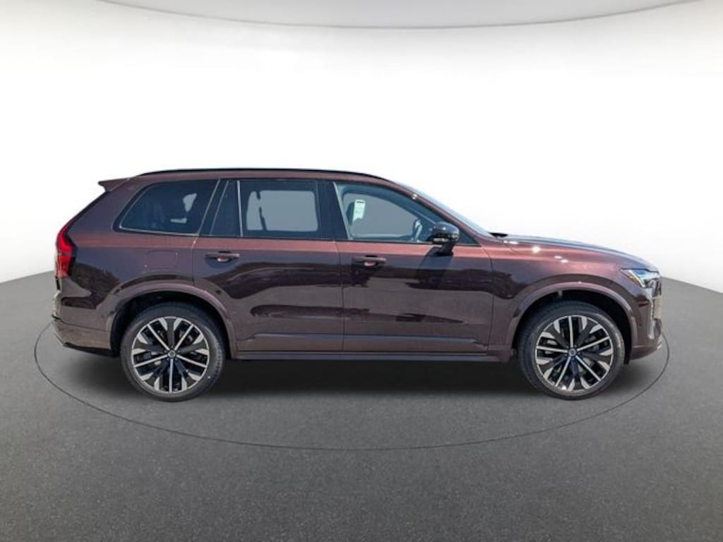 New 2026 Volvo XC90 Plug-In Hybrid T8 Ultra SUV
