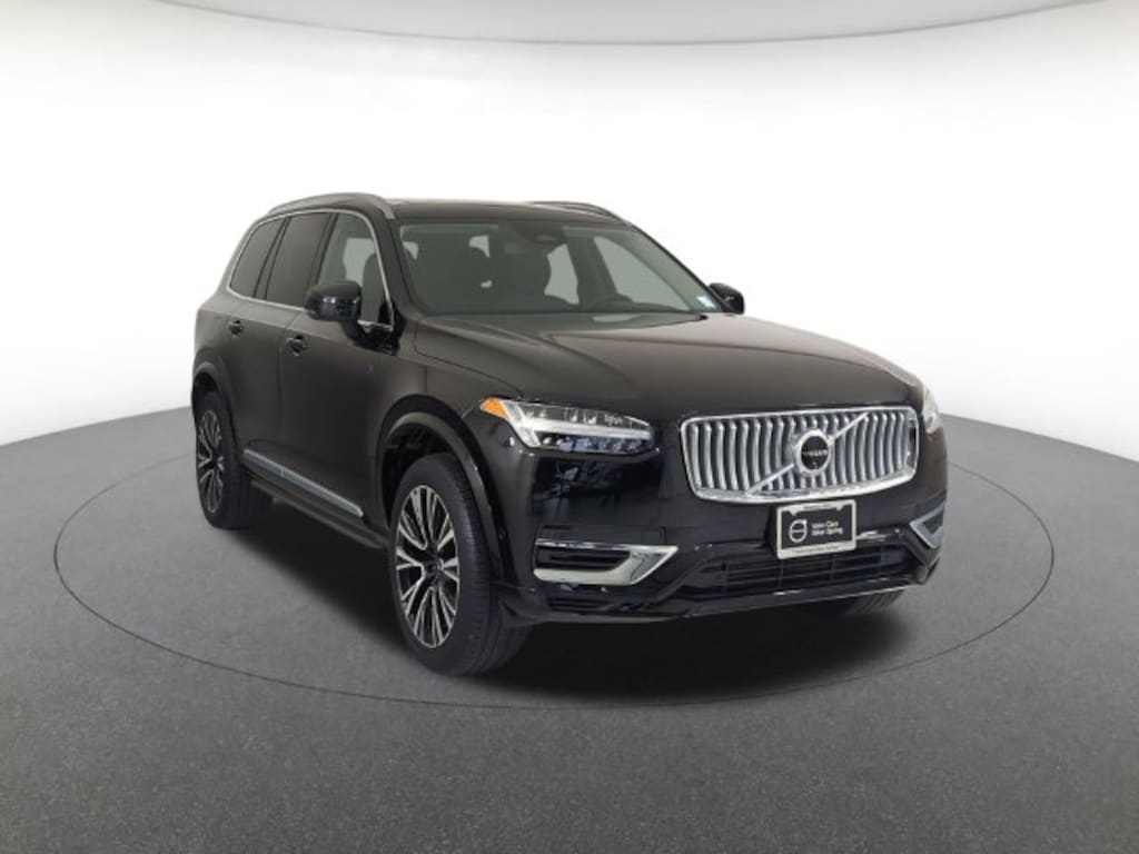 Certified 2025 Volvo XC90 Plug-In Hybrid T8 Plus SUV