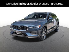 2026 Volvo V60 Cross Country B5 Plus AWD Wagon